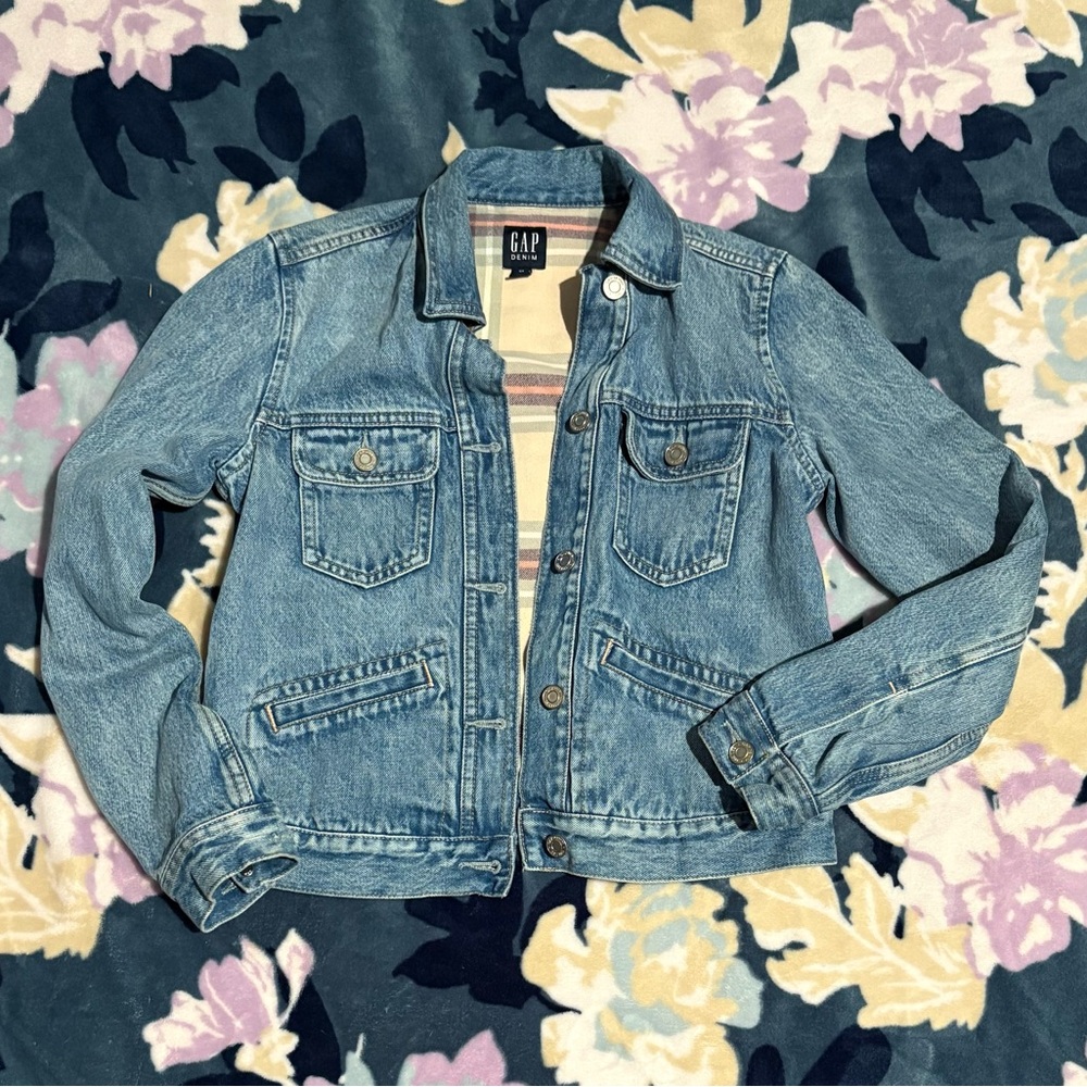 GAP Women's Light Blue Jean Jacket